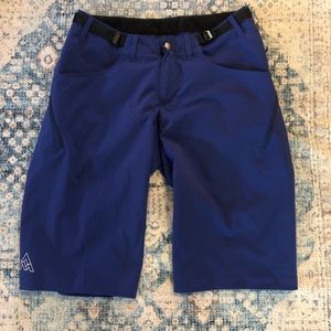 7mesh Glidepath MTB shorts - Small ECU